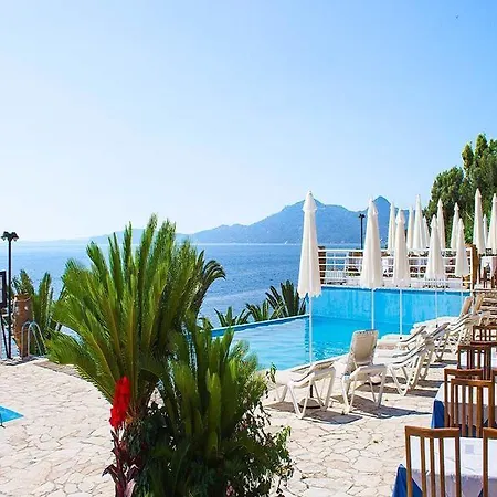 酒店 Corfu Maris Bellos 贝尼蔡斯