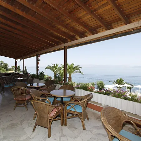 Corfu Maris Bellos 酒店 贝尼蔡斯